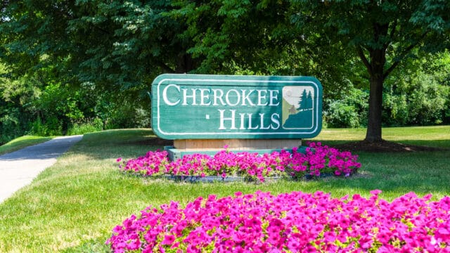 Cherokee Hills Apartments