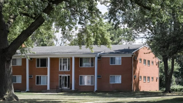 Livonia Apartments