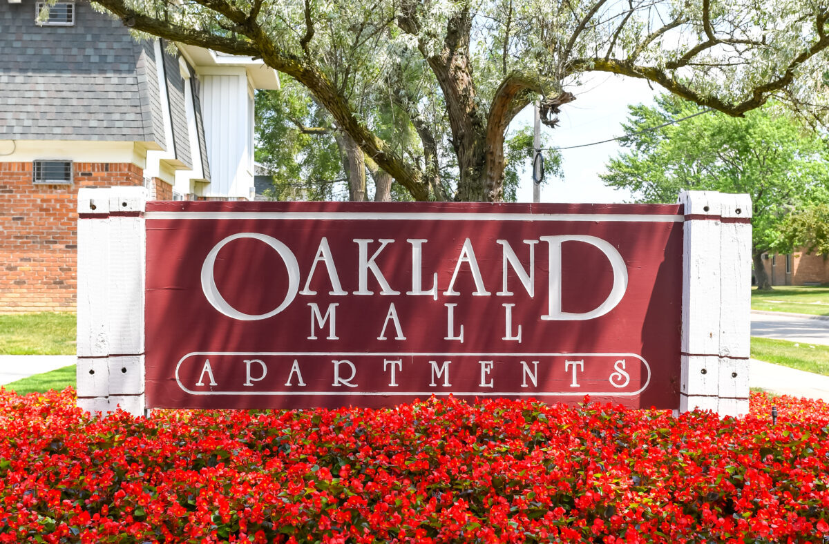 Oakland Mall Apartments